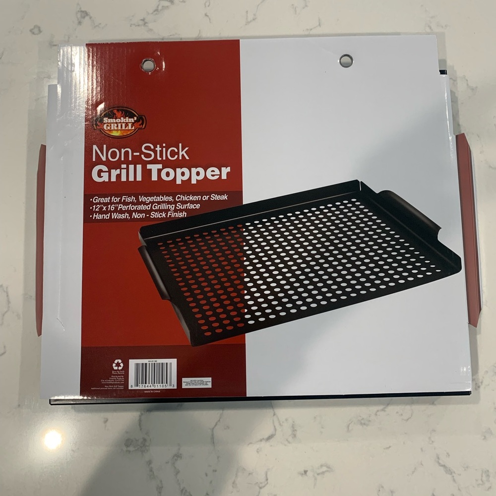 Non-Stick Grill Topper & Digital Thermometer 🌡 - Picture 2 of 4